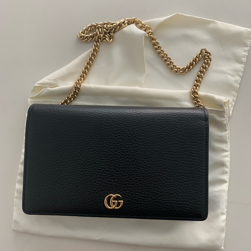 GG Marmont leather mini chain bag